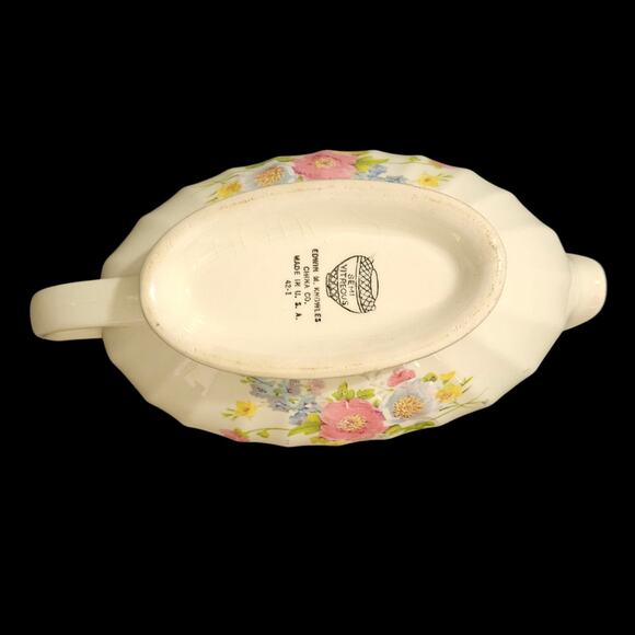 Vintage Edwin M. Knowles Gravy Boat Pink & Blue Floral Semi Vitreous USA - Picture 5 of 6